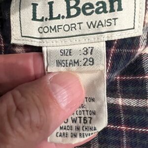 COLD WEATHER FANS Men’s LL Bean Comfort Waist fleece lined pants. Size 37 x 29